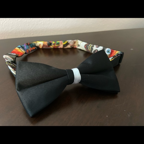 Volcom Bow tie and Cumber-bun reversible NWT Rare - Picture 3 of 9